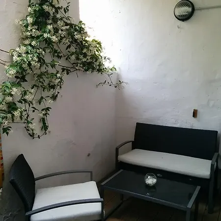 Apartment Charming 2 With Terrace In Old Town
