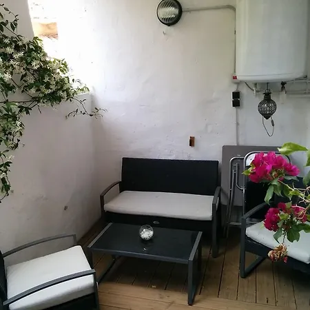 Charming 2 With Terrace In Old Town * Antibes