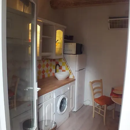 Charming 2 With Terrace In Old Town Lejlighed